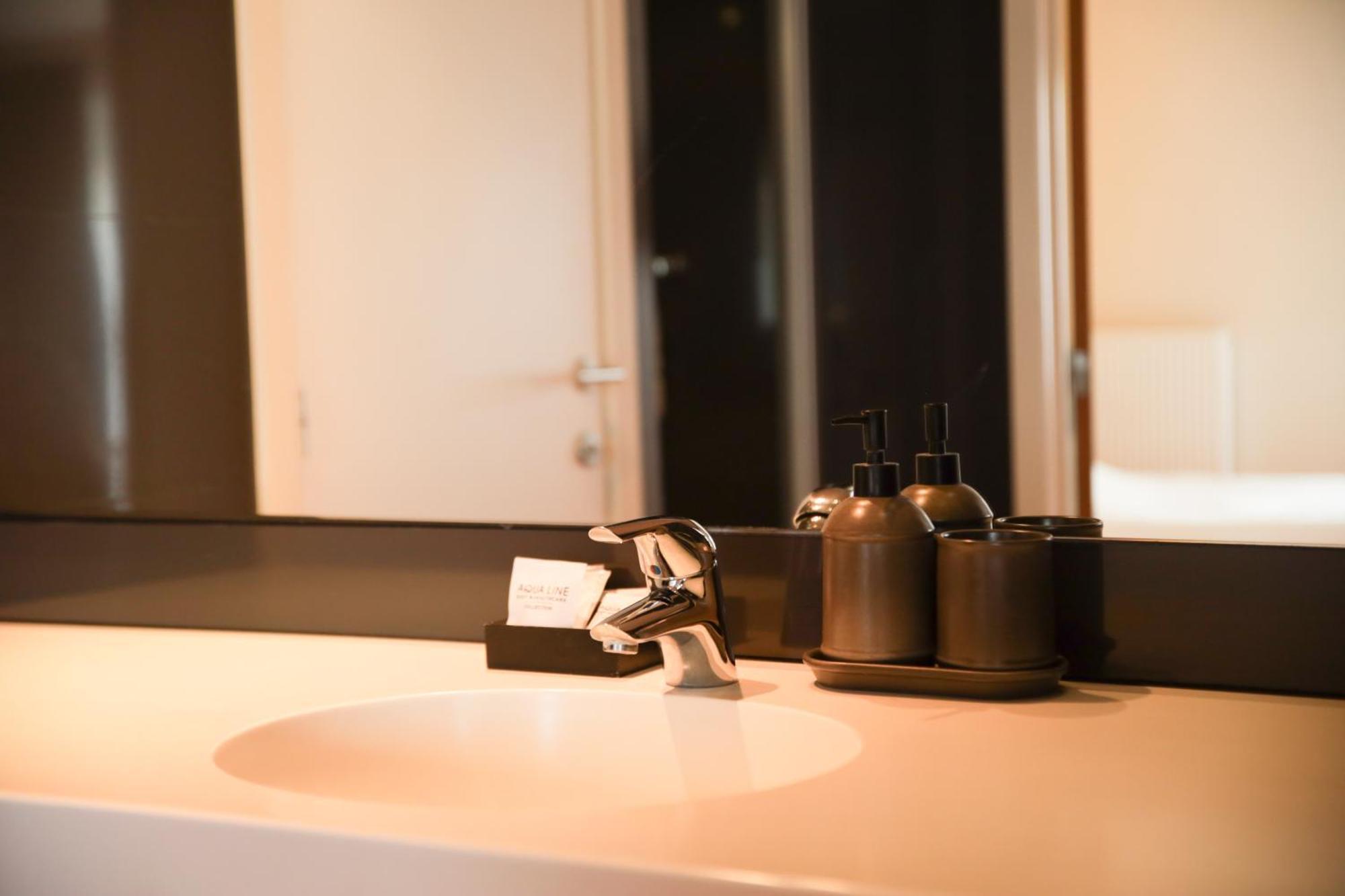 Residentie Alfa Inn*** 布兰肯贝赫 外观 照片
